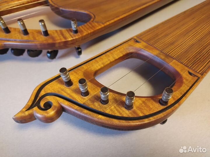 Гусли Новгородские реплика 11 и 13 веков