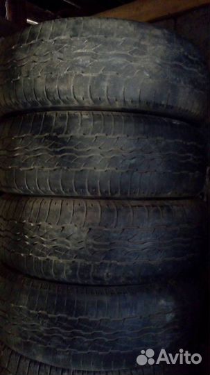 Bridgestone Dueler H/L 225/65 R17