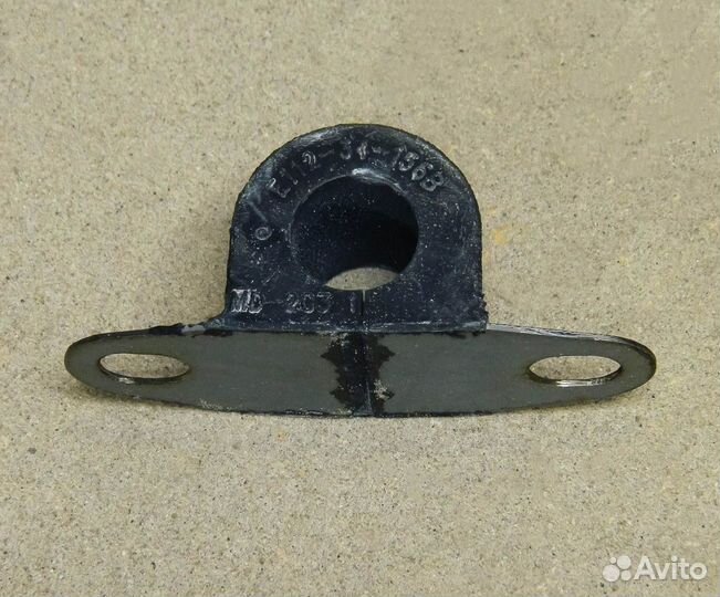 Втулка стабилизатора Mazda Tribute / Ford Escape 0