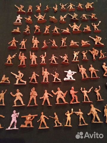 Солдатики модель. 74 шт. Коричневая армия