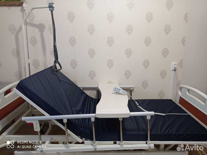 Кровать для лежачих больных с электроприводом