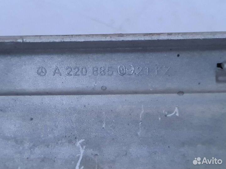 Молдинг заднего бампера левый Mercedes W220