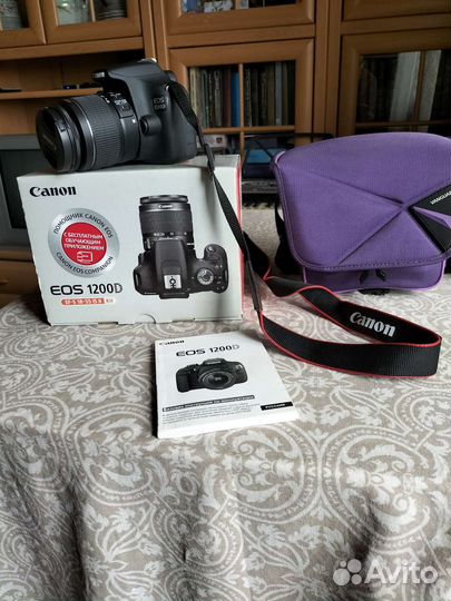 Зеркальный фотоаппарат