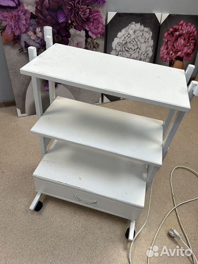 Тележка для косметолога бу
