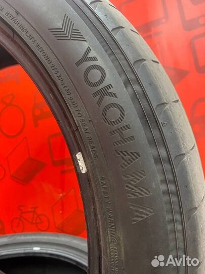 Yokohama Advan Sport V107 285/45 R22