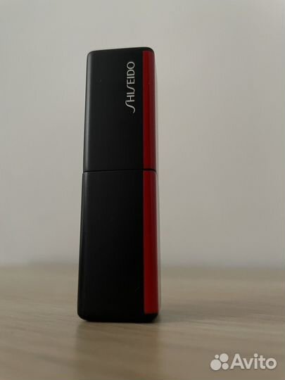 Shiseido Помада 523