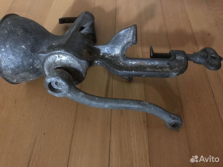 Соковыжималка ручная чугунная СССР