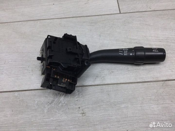 Переключатель дворников Toyota Avensis седан
