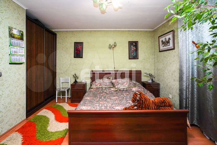 Дом 156 м² на участке 7,4 сот.