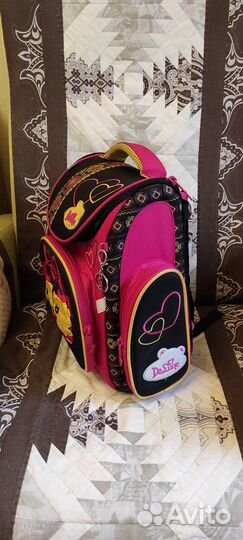 Ранец школьный для девочки Delune