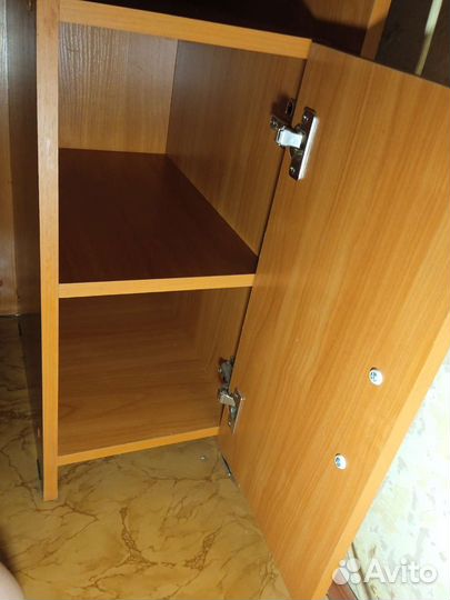 Компьютерный стол угловой