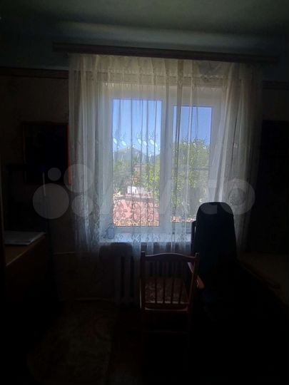 2-к. квартира, 47 м², 4/4 эт.