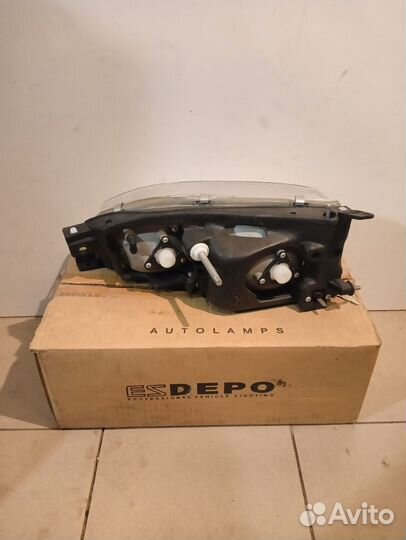 Фара toyota crown 1992 2121143rld