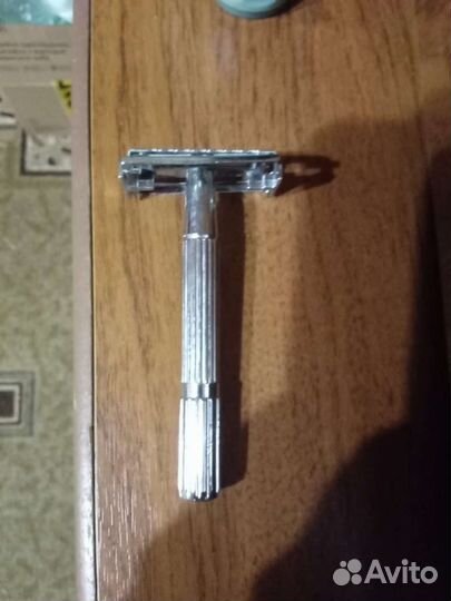 Помазки и бритвенный станок СССР