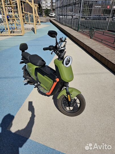 Электроскутер (электромопед) NIU UQI+Sport