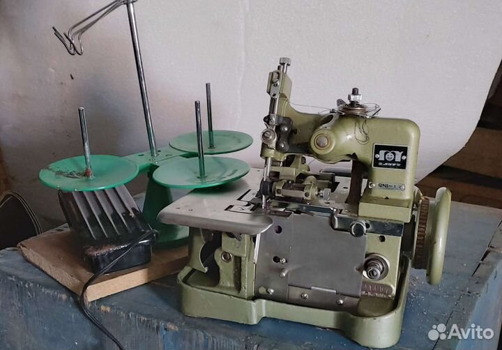 Оверлок для швейной машины