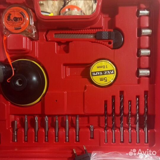 Шуруповерт Milwaukee 36