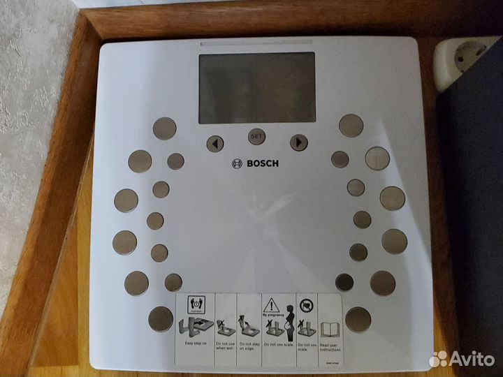Умные весы Bosch