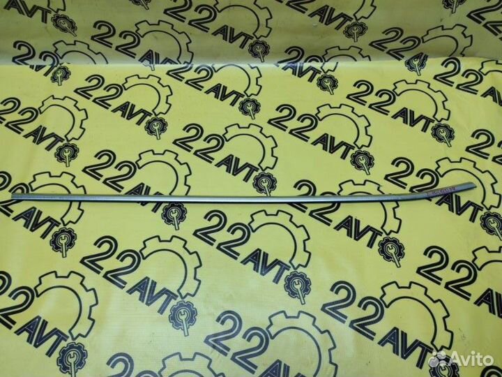 Молдинг стекла (на дверь) передний правый Bmw X5