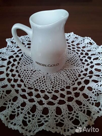 Кофейная пара и сливочник