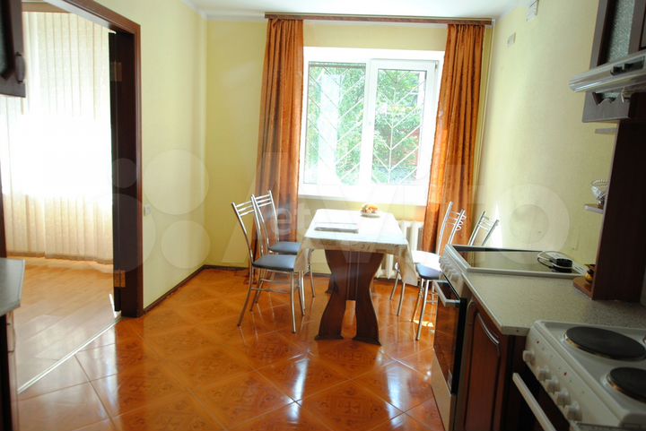 3-к. квартира, 74 м², 2/14 эт.