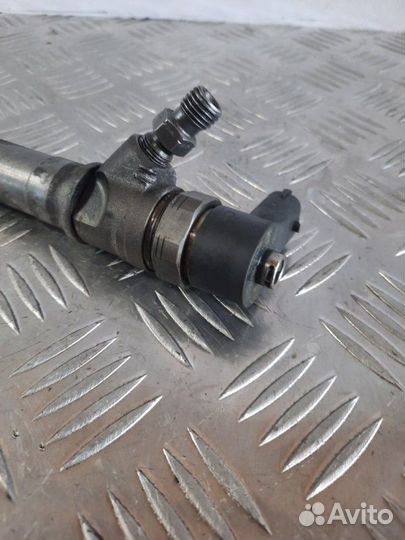 Форсунка Renault Master 3 2.3 М9Т870 2013