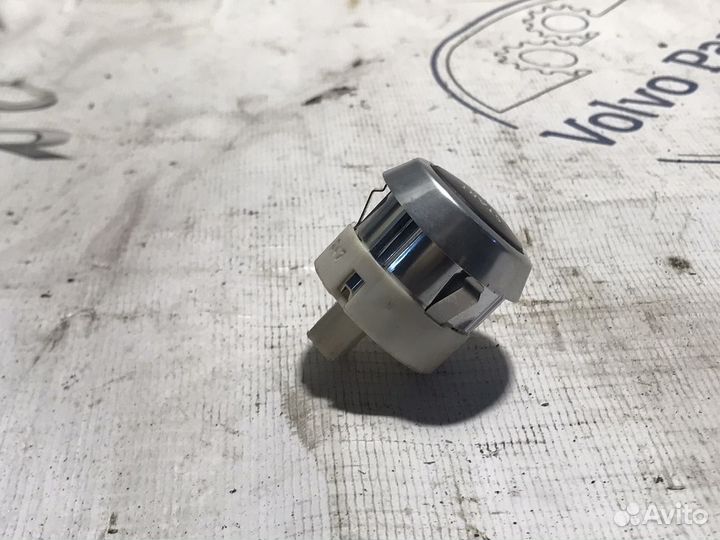 Кнопка запуска двигателя Land Rover Freelander (L3