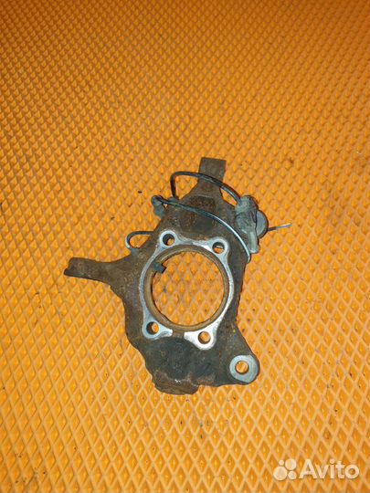 Кулак поворотный передний правый Mazda 6 GJ