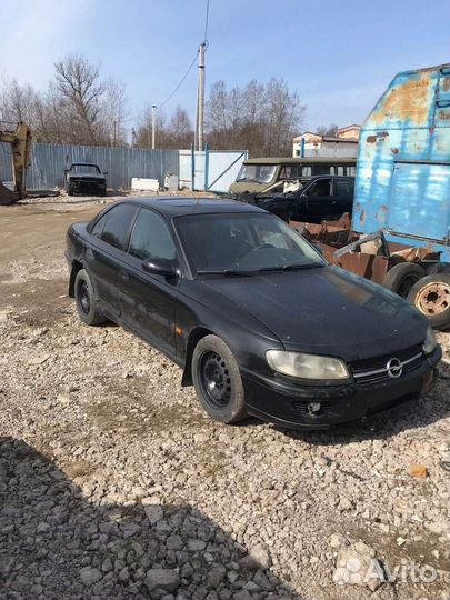 Opel Omega 2.0 МТ, 1997, 220 000 км