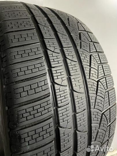 Pirelli Winter Sottozero II 275/35 R20 и 285/35 R20