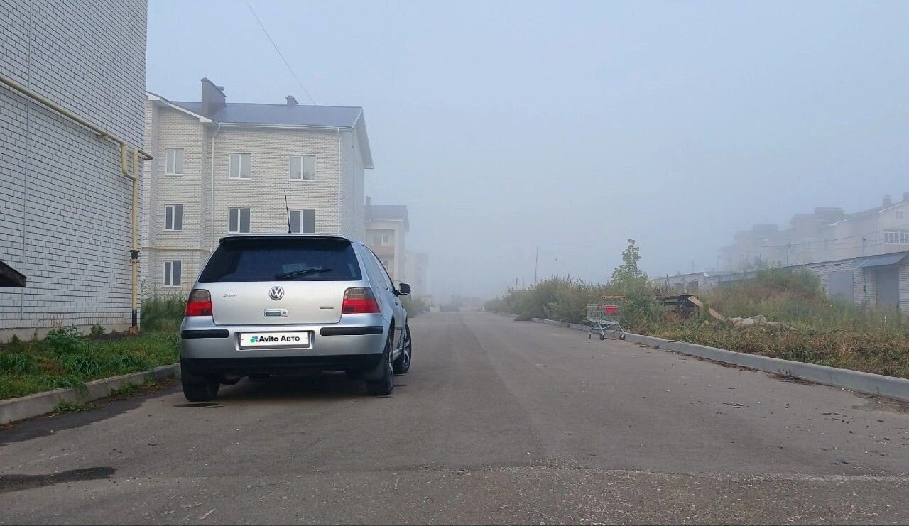 Volkswagen Golf: фото владельца