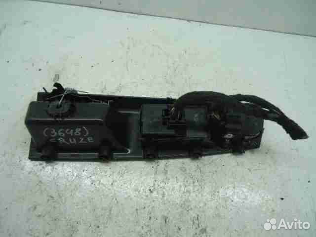 Кнопка салона Chevrolet Cruze J300