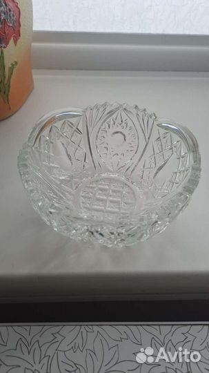 Хрустальная ваза