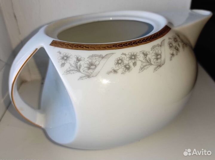 Чайник заварочный фарфор