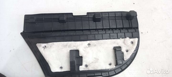 Ящик для инструмента правый Mazda 6GJ