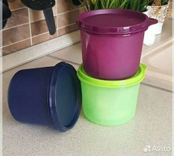 Контейнер Tupperware