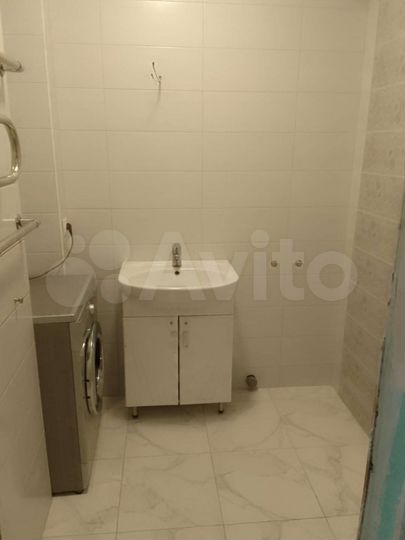 2-к. квартира, 64 м², 8/12 эт.