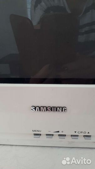 Телевизор samsung