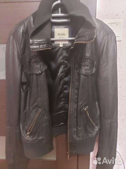 Кожаная куртка bershka
