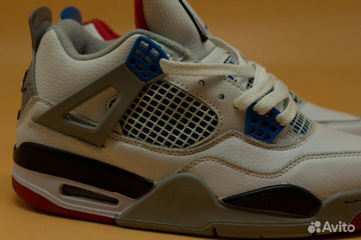 Кроссовки Nike Air Jordan 4 retro