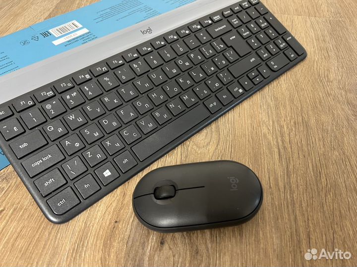 Комплект беспроводная мышь + клавиатура