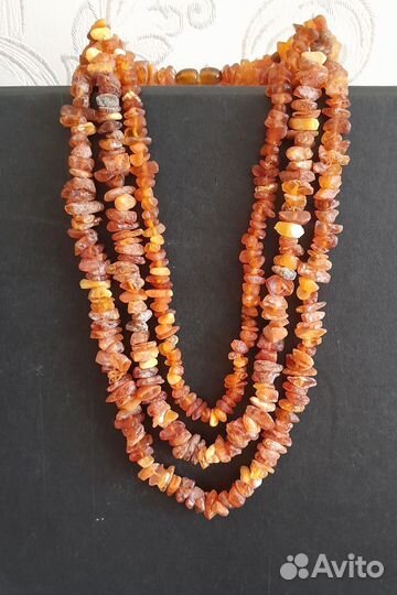 Бусы из необработанного янтаря