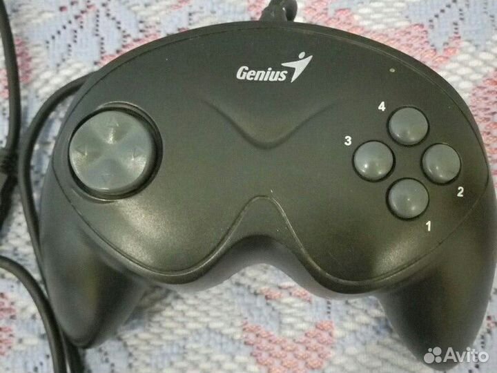 Геймпад Genius MaxFire G-08U