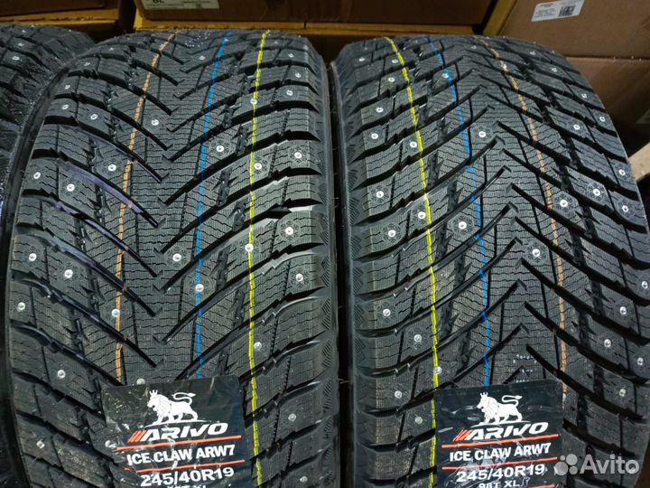Arivo Ice Claw ARW7 245/40 R19 98T
