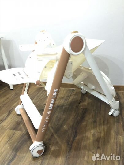 Стул для кормления berny V2