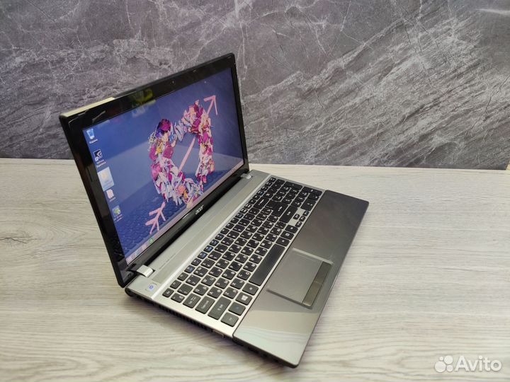 Ноутбук Acer V3 / Intel core i7 / мощный