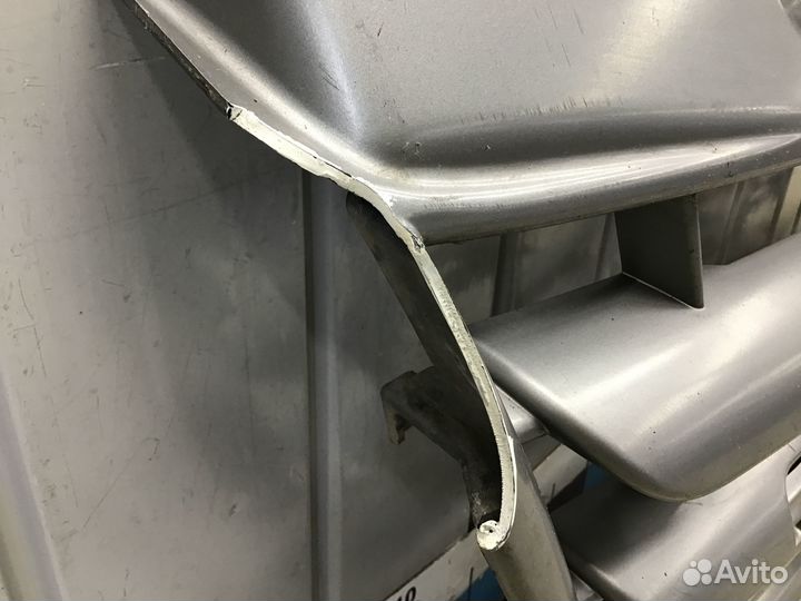 Решетка радиатора Renault Master III 2010