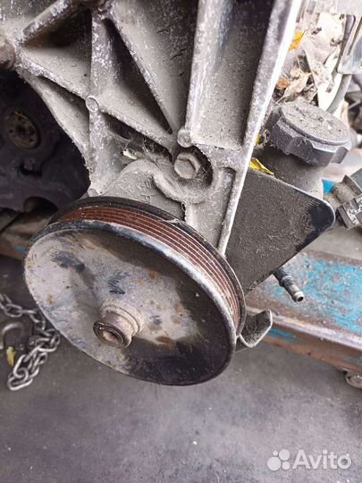 Насос гидроусилителя Cadillac escalade