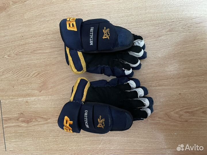 Краги хоккейные Bauer 1x lite pro металлург