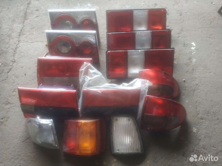 Задние фонари на Волгу 3110